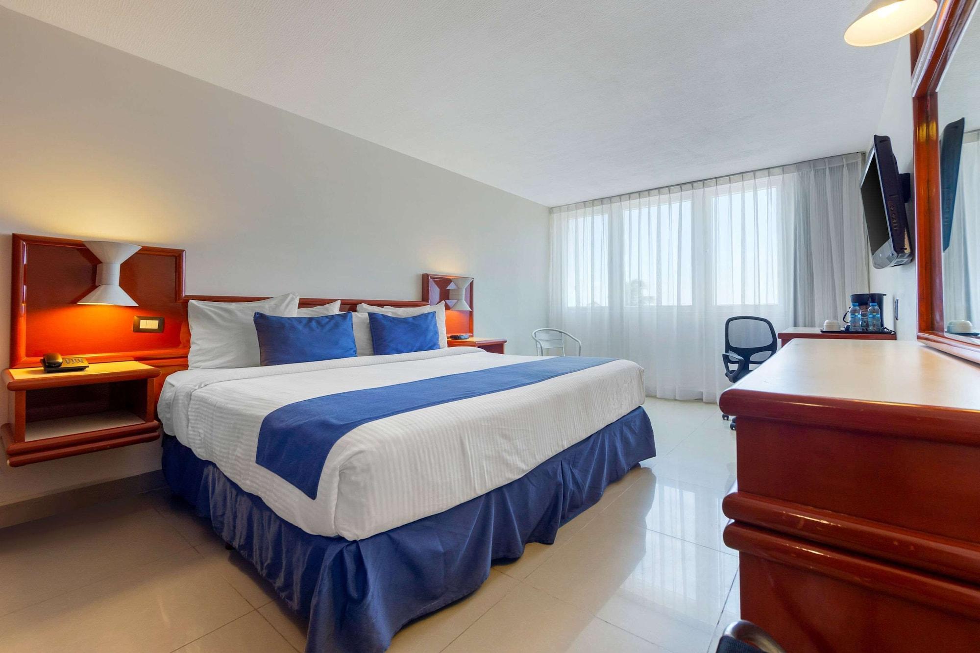 Hotel Hostal De Cortes Веракруз Екстериор снимка