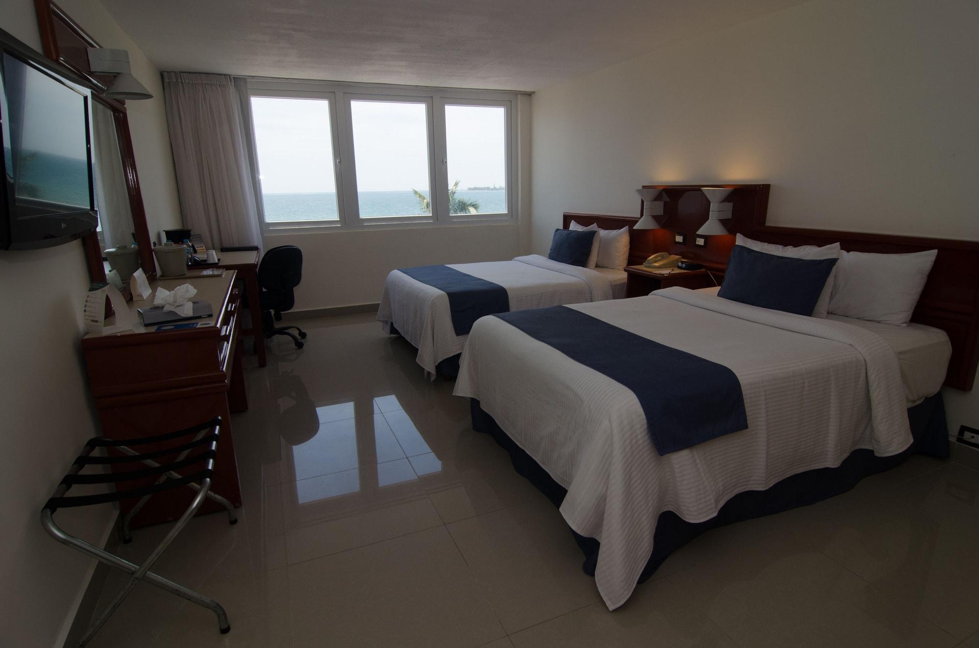 Hotel Hostal De Cortes Веракруз Екстериор снимка