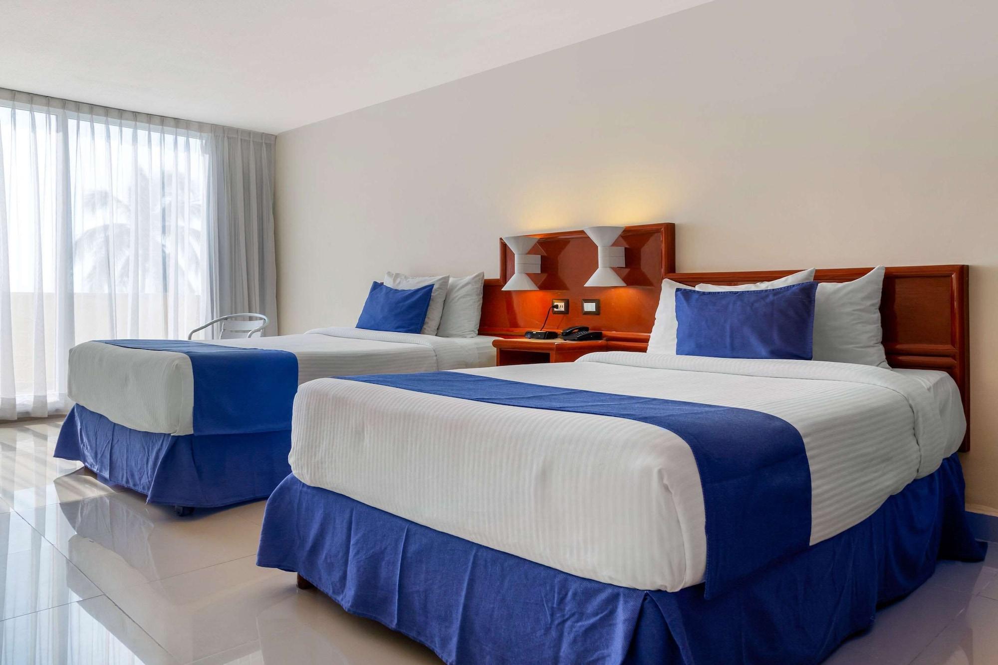 Hotel Hostal De Cortes Веракруз Екстериор снимка