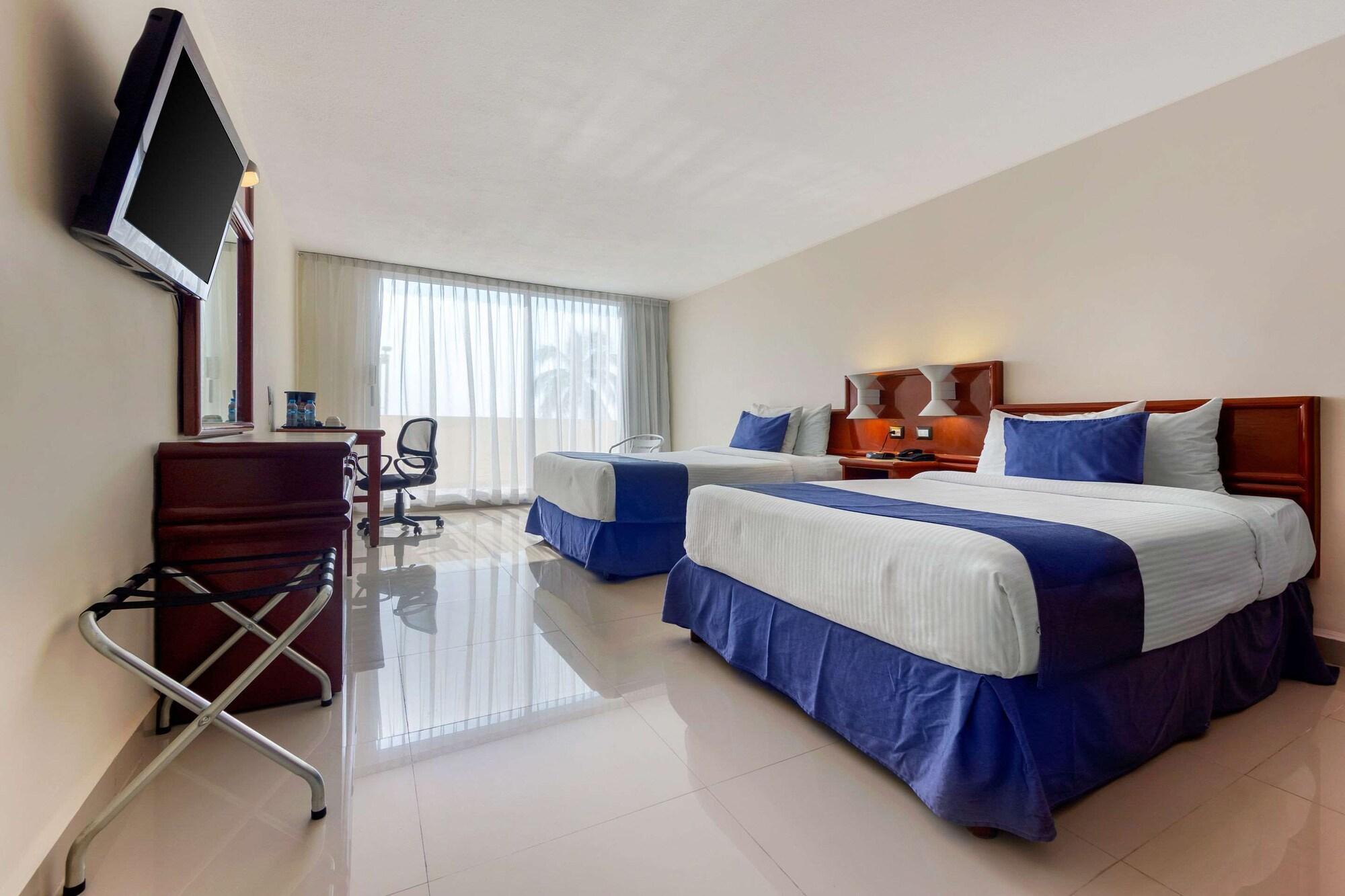 Hotel Hostal De Cortes Веракруз Екстериор снимка