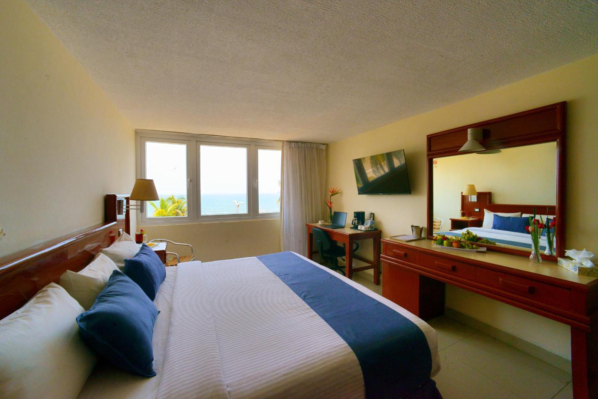 Hotel Hostal De Cortes Веракруз Екстериор снимка